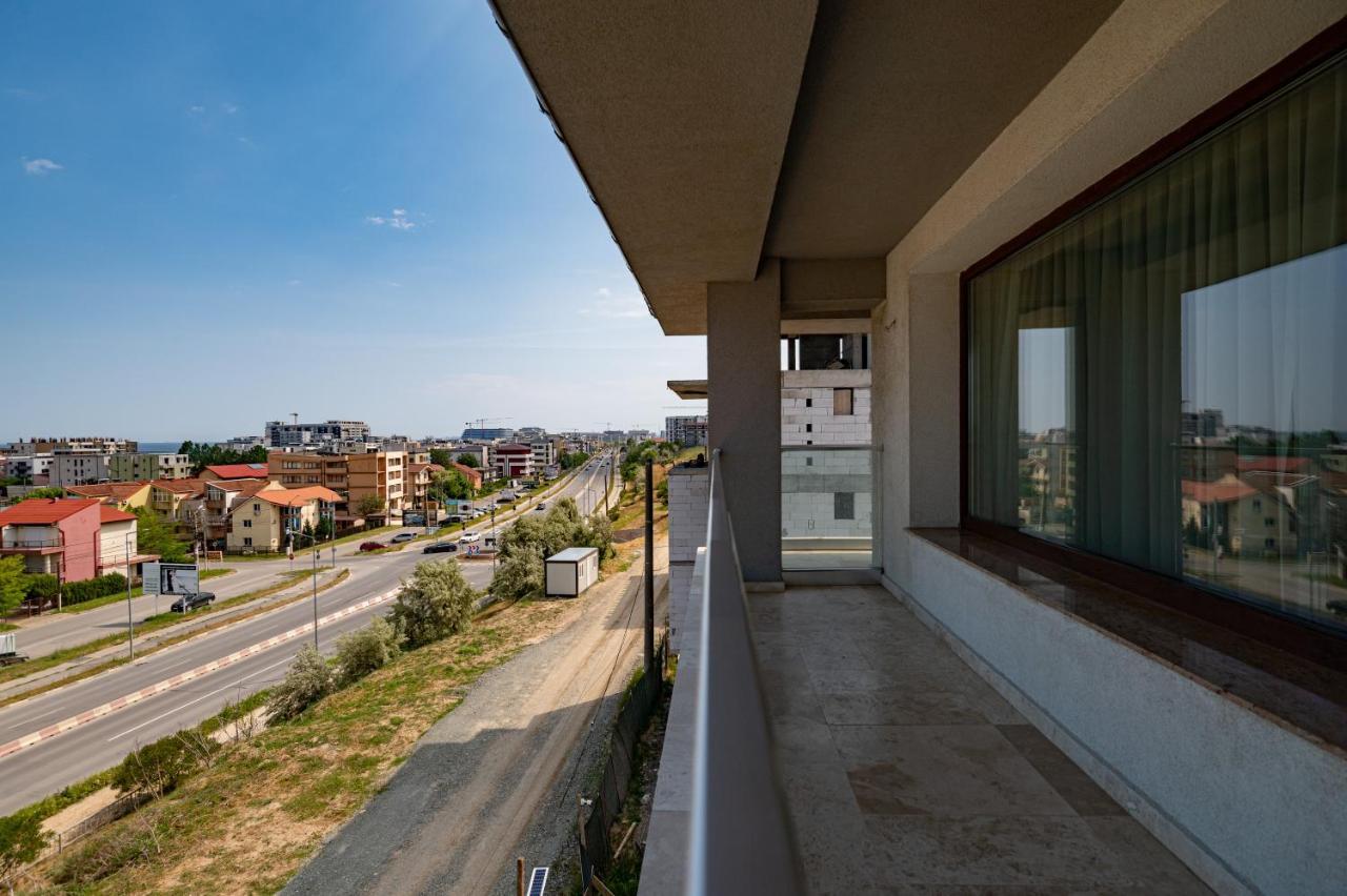 Hotel Voyager à Năvodari Extérieur photo