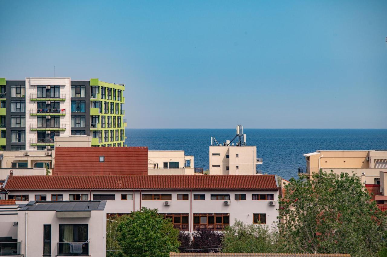 Hotel Voyager à Năvodari Extérieur photo