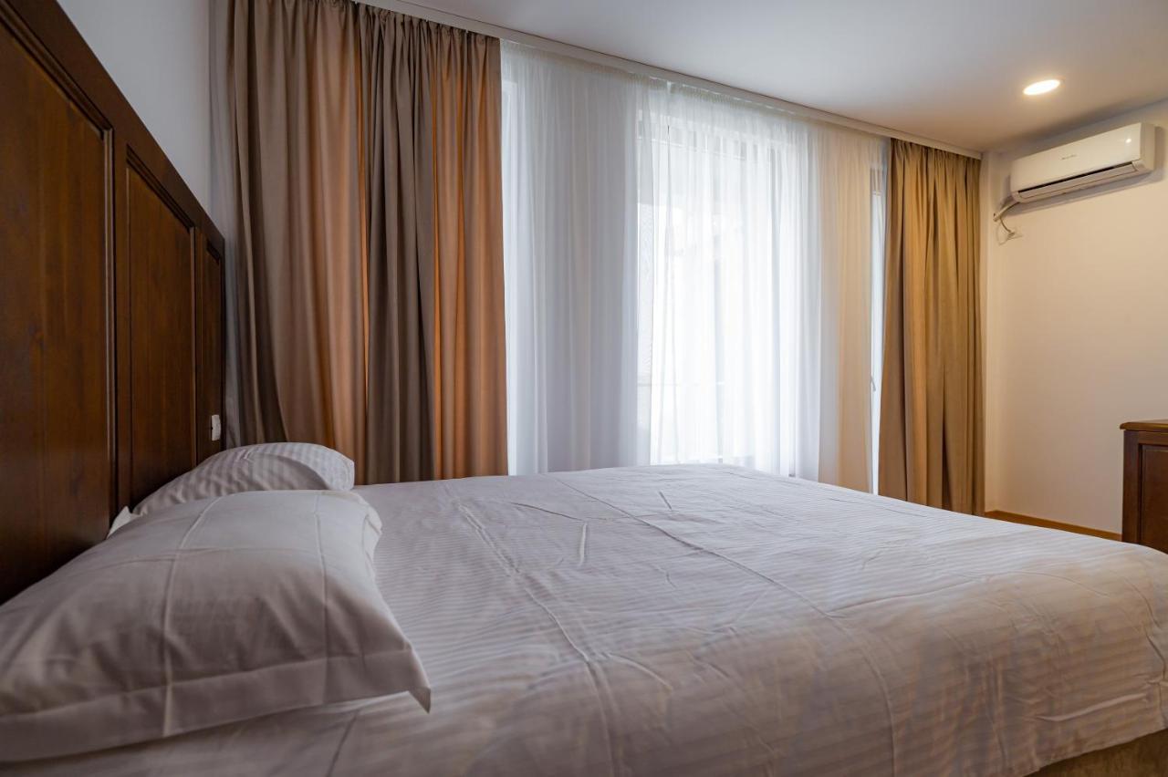 Hotel Voyager à Năvodari Extérieur photo