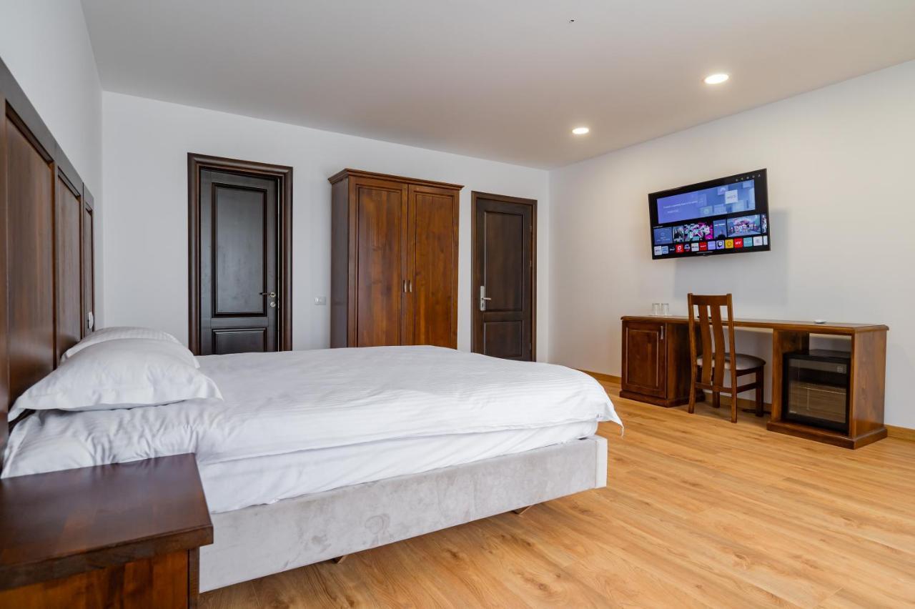 Hotel Voyager à Năvodari Extérieur photo